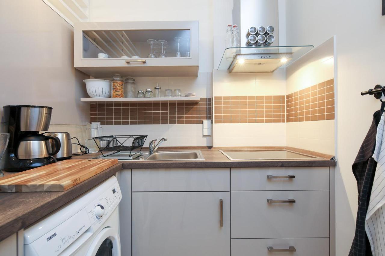 4 Personen Altbau Nahe Kurfuerstendamm - Macbeth Berlim Exterior foto